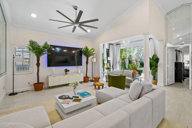 9293 Heathridge Drive, West Palm Beach, FL 33411