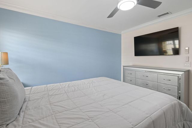 9293 Heathridge Drive, West Palm Beach, FL 33411