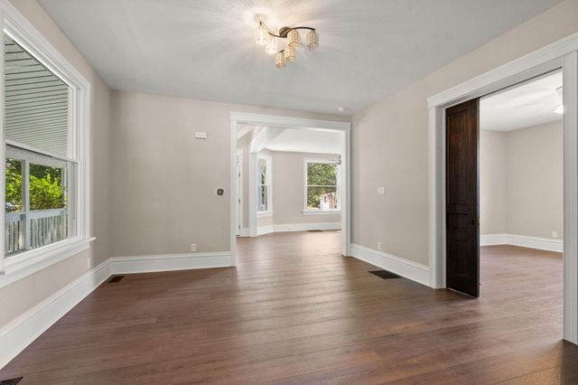 310 S Court Street, Crown Point, IN 46307