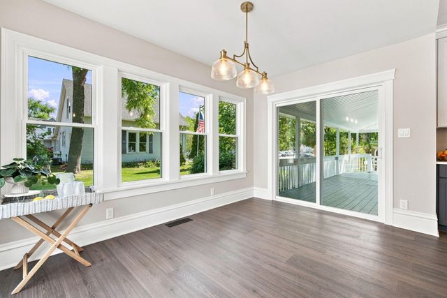 310 S Court Street, Crown Point, IN 46307