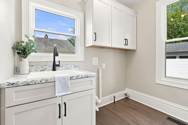 310 S Court Street, Crown Point, IN 46307