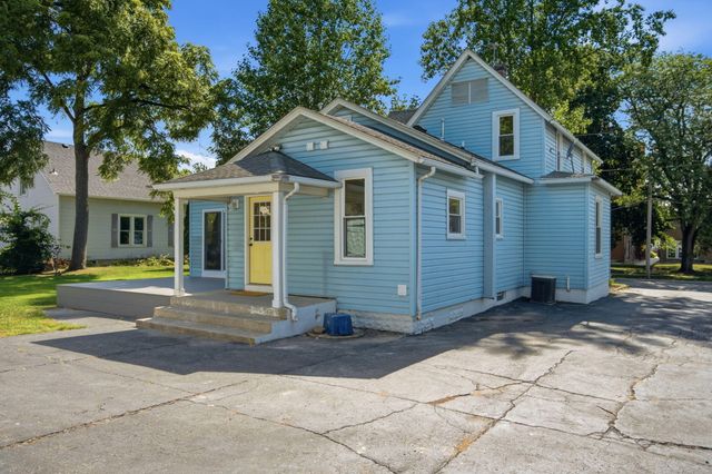 310 S Court Street, Crown Point, IN 46307