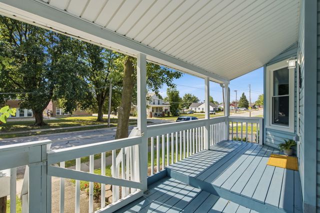 310 S Court Street, Crown Point, IN 46307