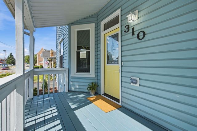 310 S Court Street, Crown Point, IN 46307