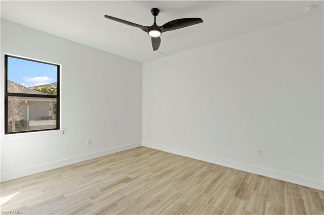 609 NW 39th AVE, Cape Coral, FL 33993