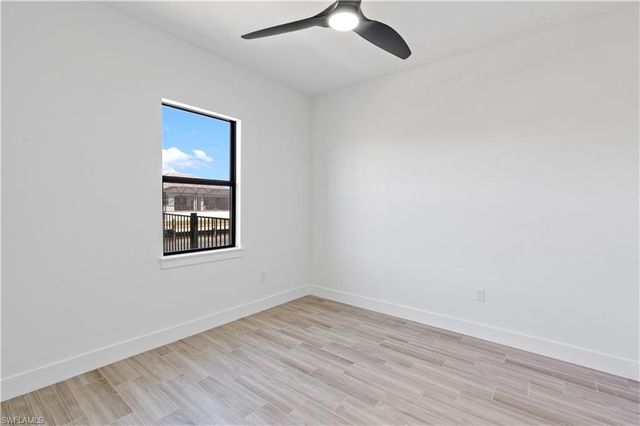 609 NW 39th AVE, Cape Coral, FL 33993