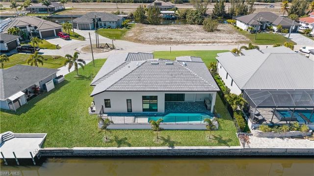 609 NW 39th AVE, Cape Coral, FL 33993