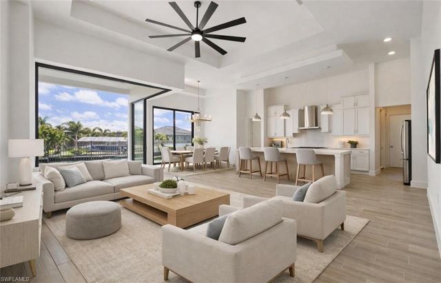 609 NW 39th AVE, Cape Coral, FL 33993