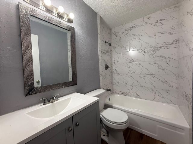 8715 Belle Glen Drive, Houston, TX 77099