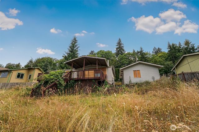 675 Vesper Way, Camano Island, WA 98282
