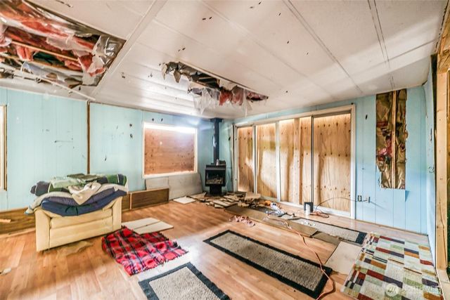 675 Vesper Way, Camano Island, WA 98282