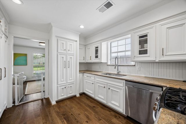 1907 Briarpark Drive, Houston, TX 77042
