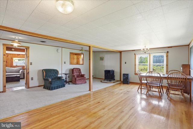 1604 DOUBLE CHURCH RD, Stephens City, VA 22655