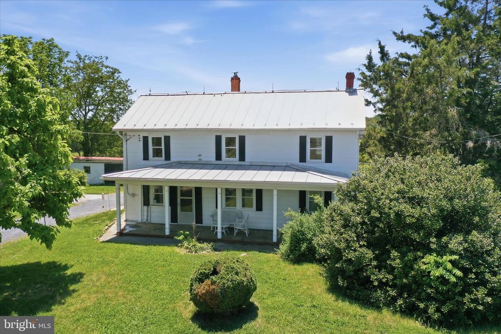 1604 DOUBLE CHURCH RD, Stephens City, VA 22655