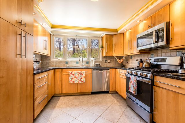 149 Wheeler Road, Mashpee, MA 02649