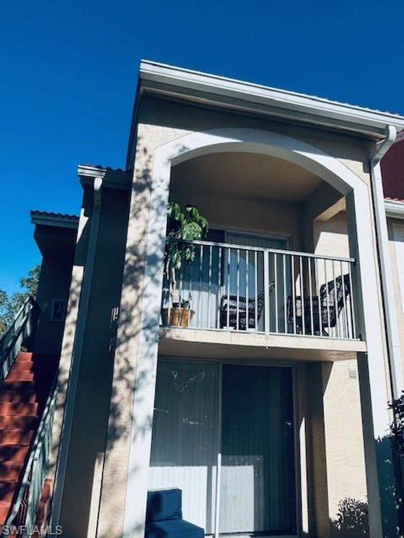 1280 Wildwood Lakes BLVD S 201, Naples, FL 34104