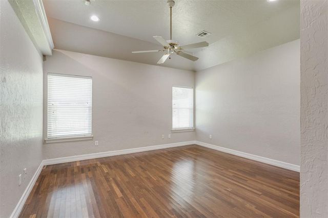 2800 SW 107th Street, Oklahoma City, OK 73170