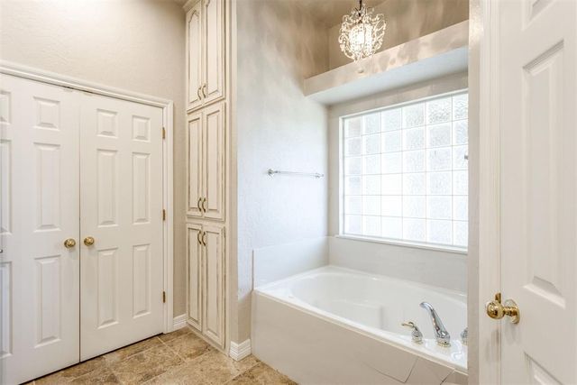 2800 SW 107th Street, Oklahoma City, OK 73170