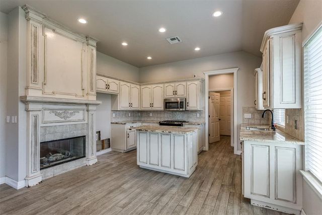 2800 SW 107th Street, Oklahoma City, OK 73170