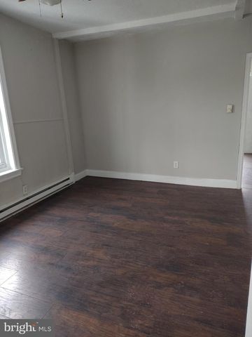 223 W SEYMOUR ST, Philadelphia, PA 19144