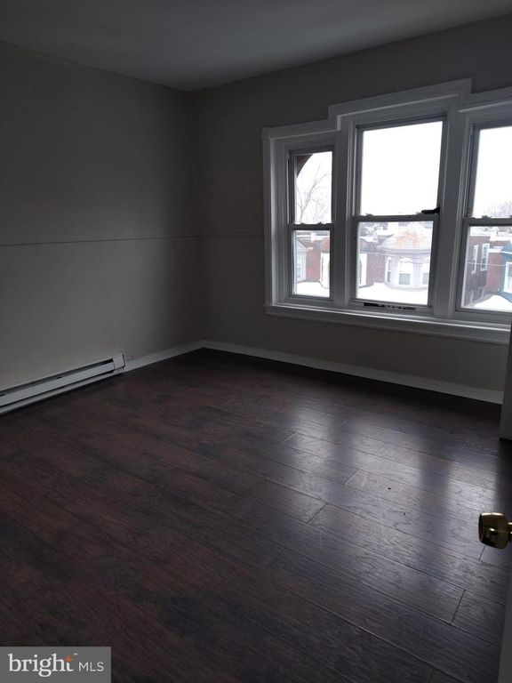 223 W SEYMOUR ST, Philadelphia, PA 19144