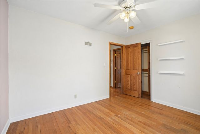2462 10th Avenue, Marion, IA 52302