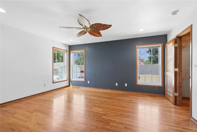 2462 10th Avenue, Marion, IA 52302