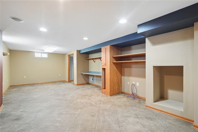 2462 10th Avenue, Marion, IA 52302