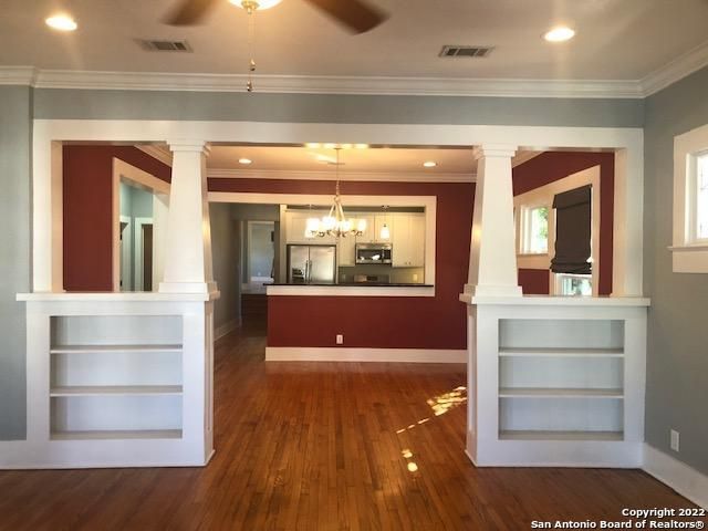 222 POST AVE, San Antonio, TX 78215