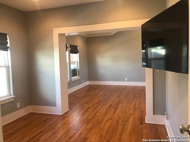 222 POST AVE, San Antonio, TX 78215