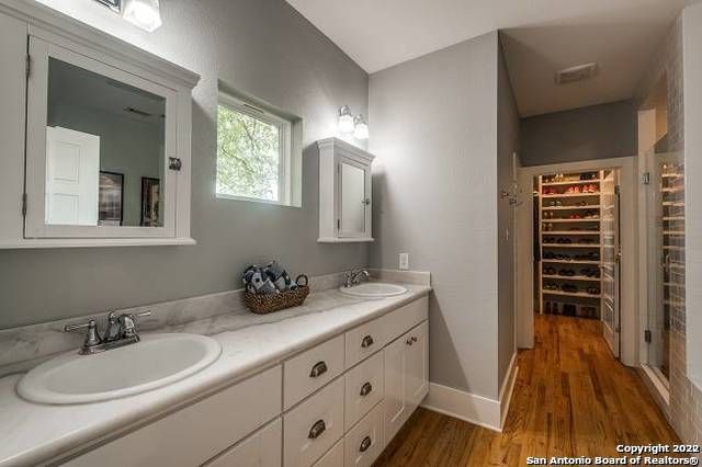 222 POST AVE, San Antonio, TX 78215