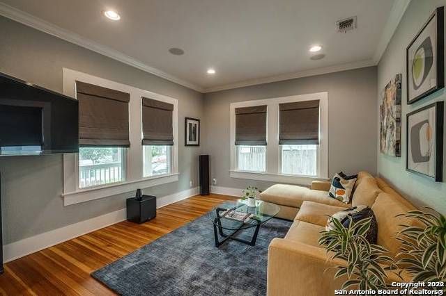 222 POST AVE, San Antonio, TX 78215