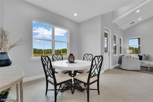 7124 Saona CT, Naples, FL 34113