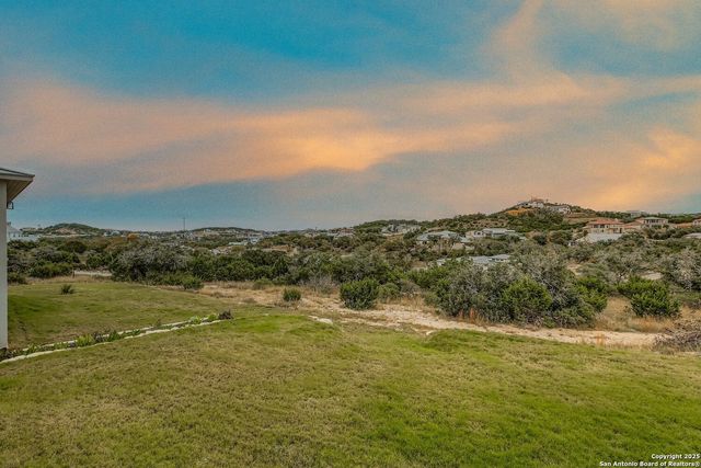 23202 Walker Ridge, San Antonio, TX 78255