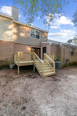 111 N Idlewild Path, Dothan, AL 36303