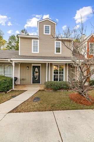 111 N Idlewild Path, Dothan, AL 36303