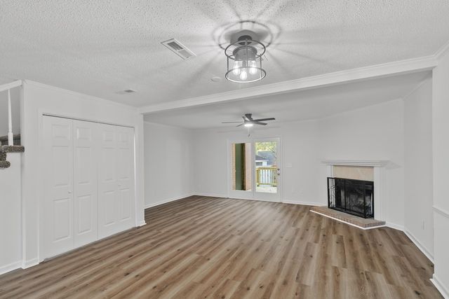 111 N Idlewild Path, Dothan, AL 36303