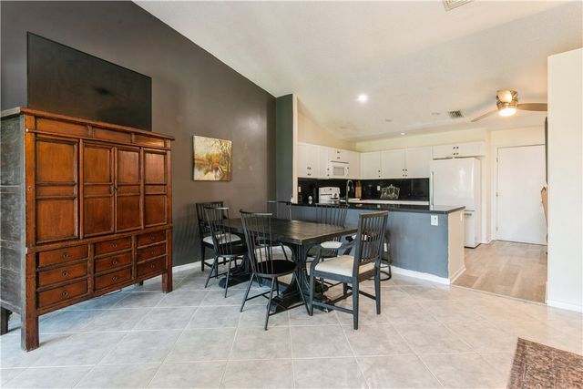 7206 Le Chalet Boulevard, Boynton Beach, FL 33472