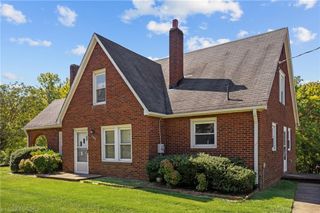 466 Main Street, King, NC 27021