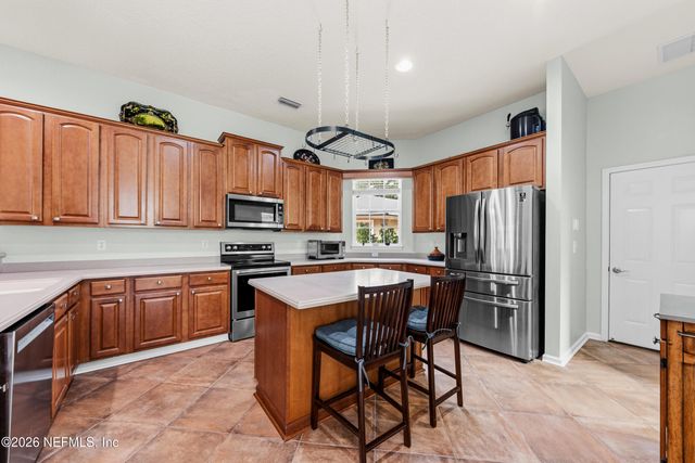 1015 GREEN PINE Circle, Orange Park, FL 32065