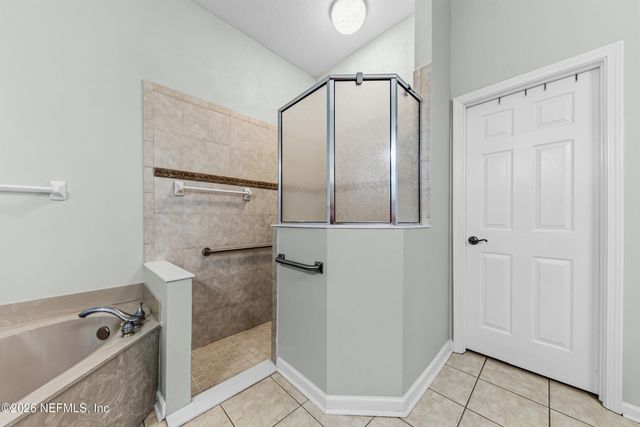 1015 GREEN PINE Circle, Orange Park, FL 32065
