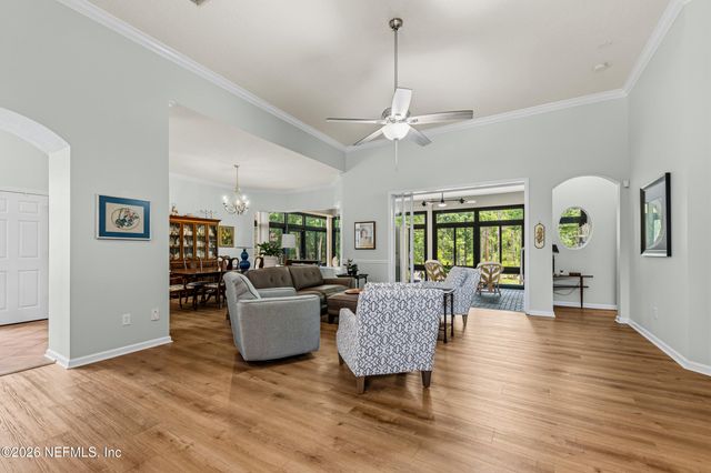 1015 GREEN PINE Circle, Orange Park, FL 32065