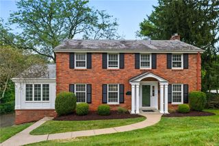 933 Old Hickory Road, Mt Lebanon, PA 15243