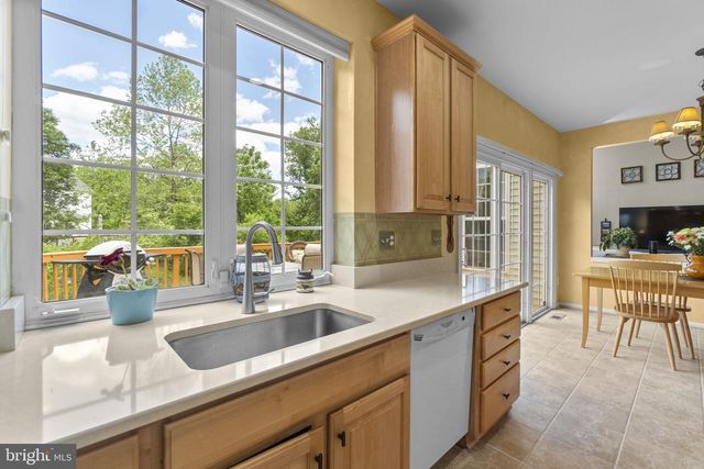 6418 ERIN DR, Clarksville, MD 21029