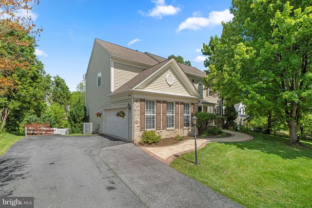 6418 ERIN DR, Clarksville, MD 21029