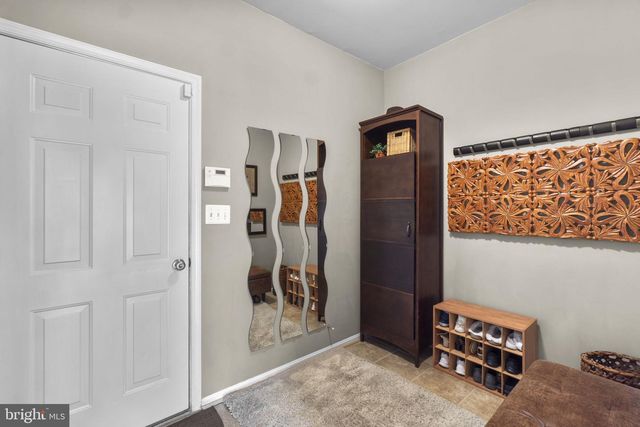 6418 ERIN DR, Clarksville, MD 21029