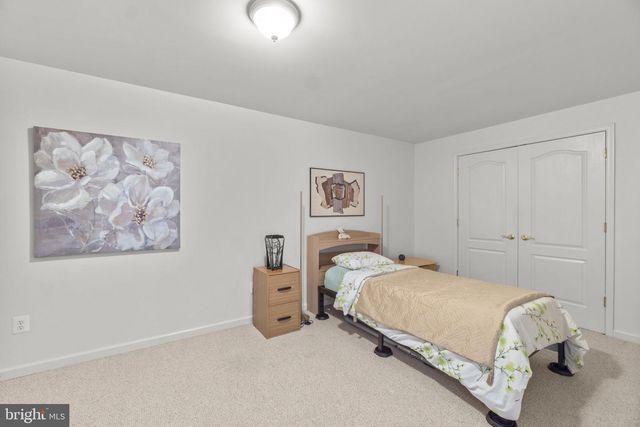 6418 ERIN DR, Clarksville, MD 21029