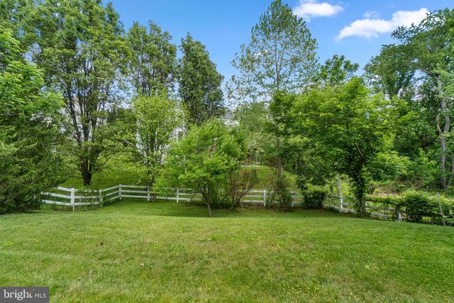 6418 ERIN DR, Clarksville, MD 21029