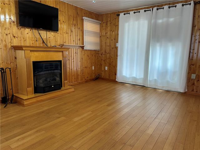 1021 St Clair St, Derry Twp, PA 15650