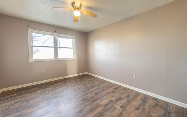 1822 State Road 2130, Smyer, TX 79367